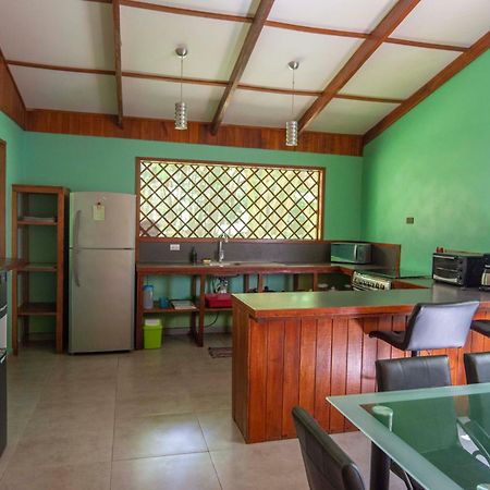 Hotel Casa Merlin Puerto Viejo de Talamanca الغرفة الصورة