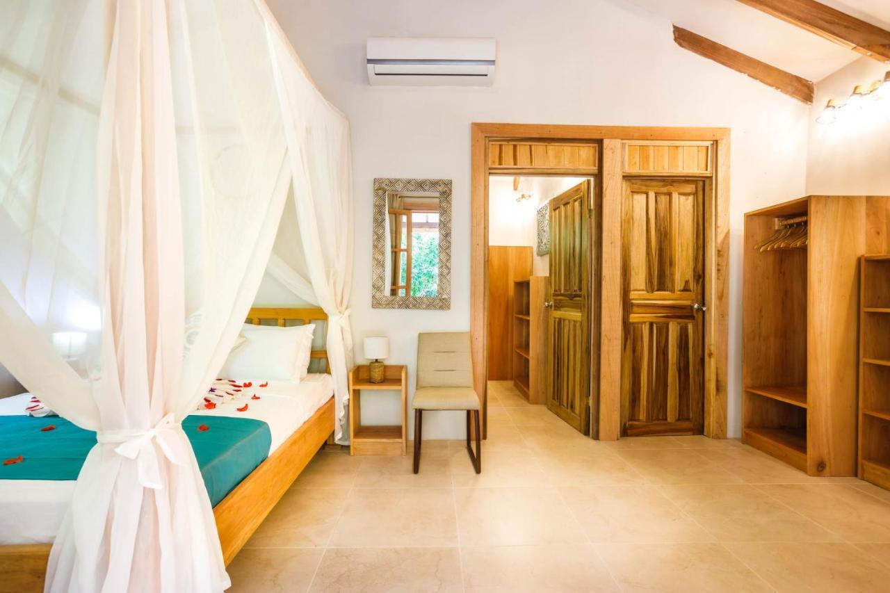 Hotel Casa Merlin Puerto Viejo de Talamanca المظهر الخارجي الصورة