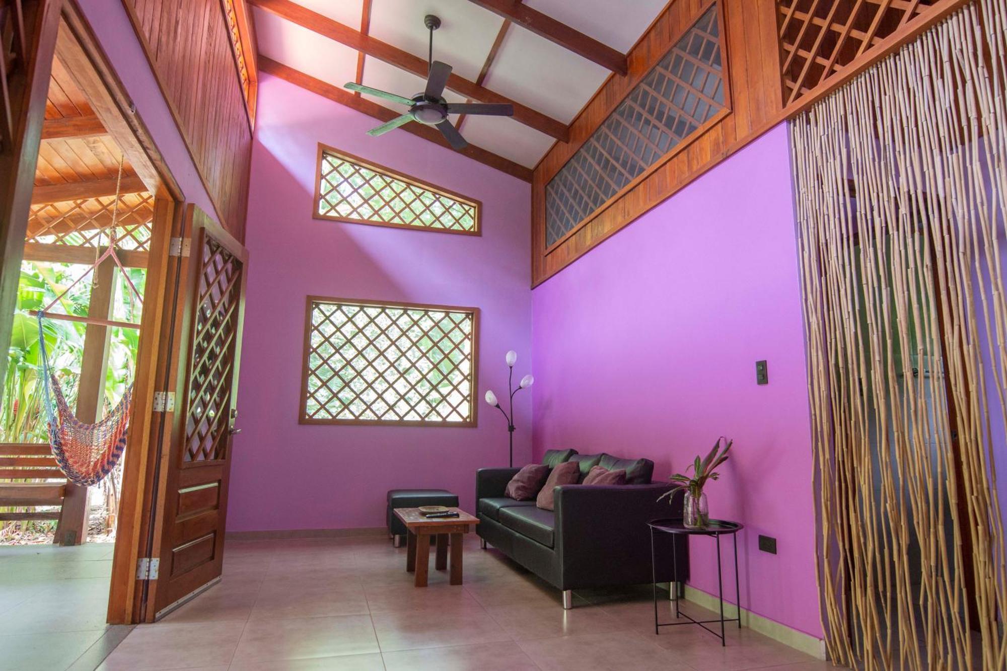 Hotel Casa Merlin Puerto Viejo de Talamanca الغرفة الصورة